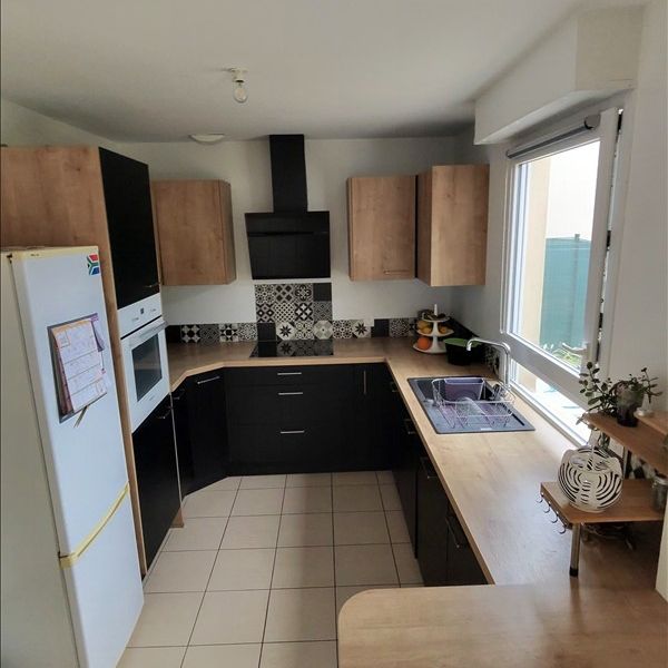 4 pièces - Meublé - 82,23 m² - RDC - Colocation non autorisée - Photo 1