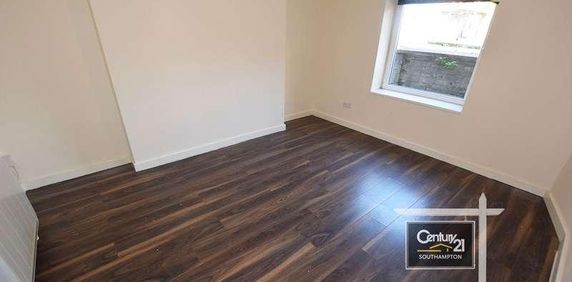 | Ref: |, Onslow Road, Southampton, SO14 - Photo 2