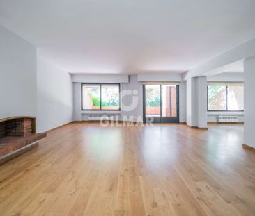 Chalet Adosado en alquiler en Aravaca – Madrid | Gilmar Consulting - Photo 3