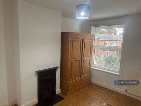 3 bedroom terraced house to rent - Photo 3