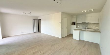 Appartement te huur in Mechelen voor € 1.395 met 3 slaapkamers - Foto 3