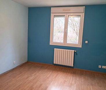 Location Appartement 4 pièces 99m² SENS 89100 - Photo 4