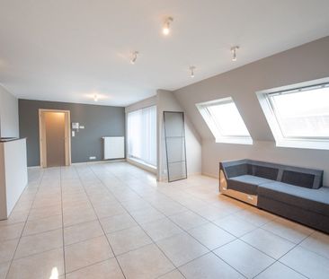 Appartement met één slaapkamer en garagebox te huur. - Foto 6