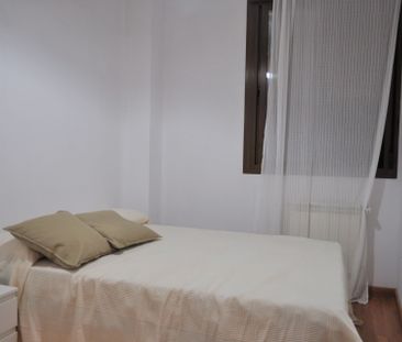 Piso de alquiler en Calle Parras, Casco Antiguo - Photo 3