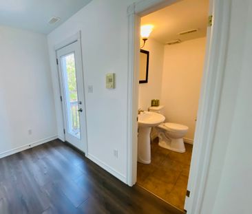 For Lease - 23 Saint Marie Street Unit# 3, Collingwood, Ontario - Photo 4