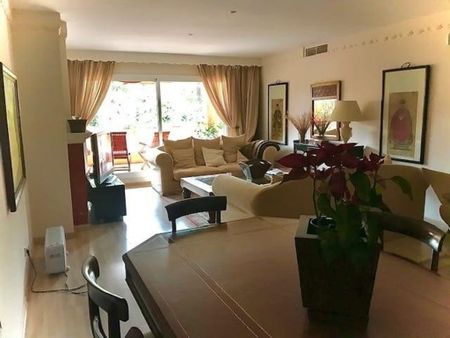 3 room luxury Apartment for rent in Estepona, Spain - Photo 4