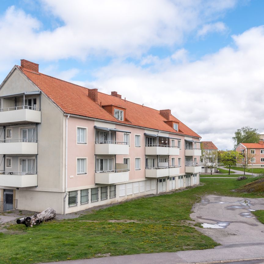 Salstagatan, Flen - Photo 1