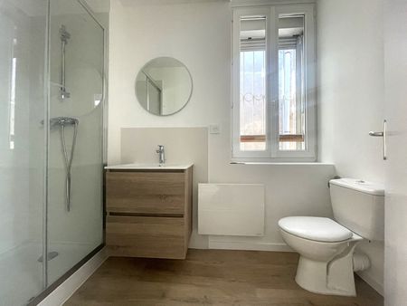 Location Appartement 2 pièces 37m² - Photo 5