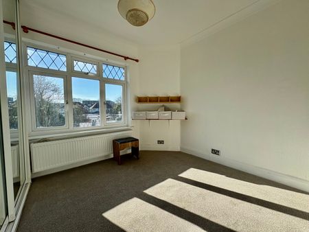 Napier Close, West Drayton - Photo 5