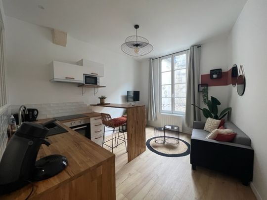 Location Appartement 2 pièces 33m² LA ROCHELLE 17000 - Photo 1