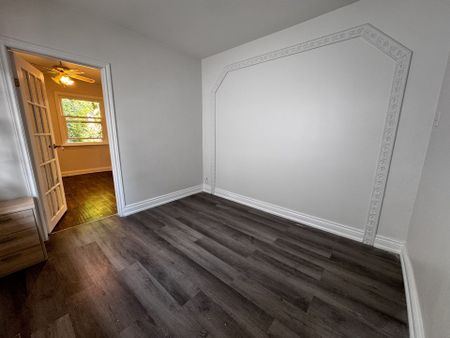 For Lease - 9961 Yonge Street, Richmond Hill, Ontario - Photo 4