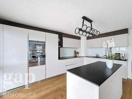 3.5 Zimmer, 110 m², 2. Stock - Photo 2