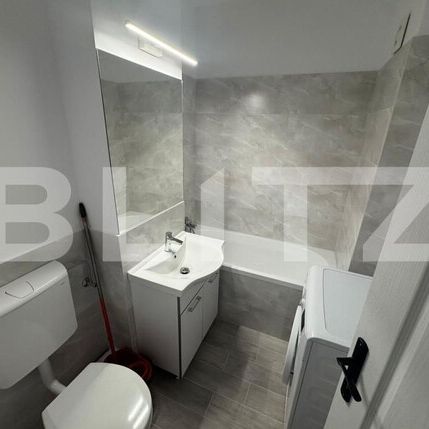 Garsoniera, moderna, 30 mp, zona: Parang - Fotografie 4