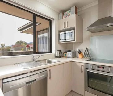 Modern and Sunny 2 Bedroom plus Office Home - Photo 1