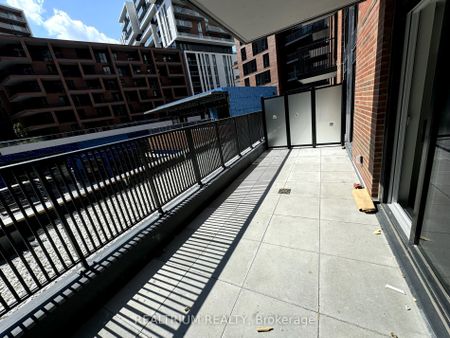 For Lease - 38 Simcoe Promenade Unit# C302, Markham, Ontario - Photo 2