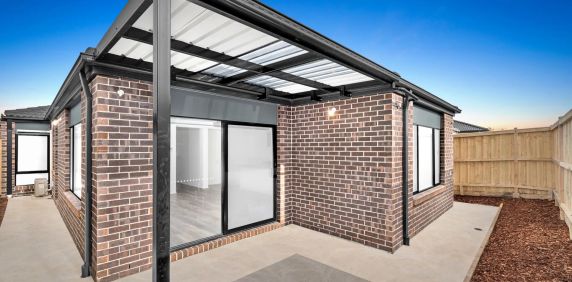 TOP QUALITY FAMILY HOME - Photo 2