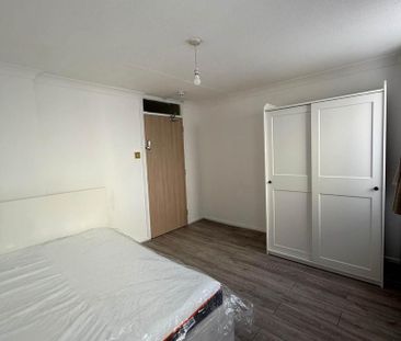4 bedroom house to rent - Photo 2