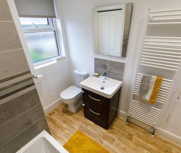 3 bedroom terraced house to rent - Photo 6