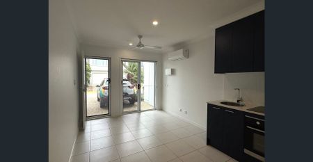 ONE BEDROOM TOWNHOUSE IN KALLANGUR - Photo 2