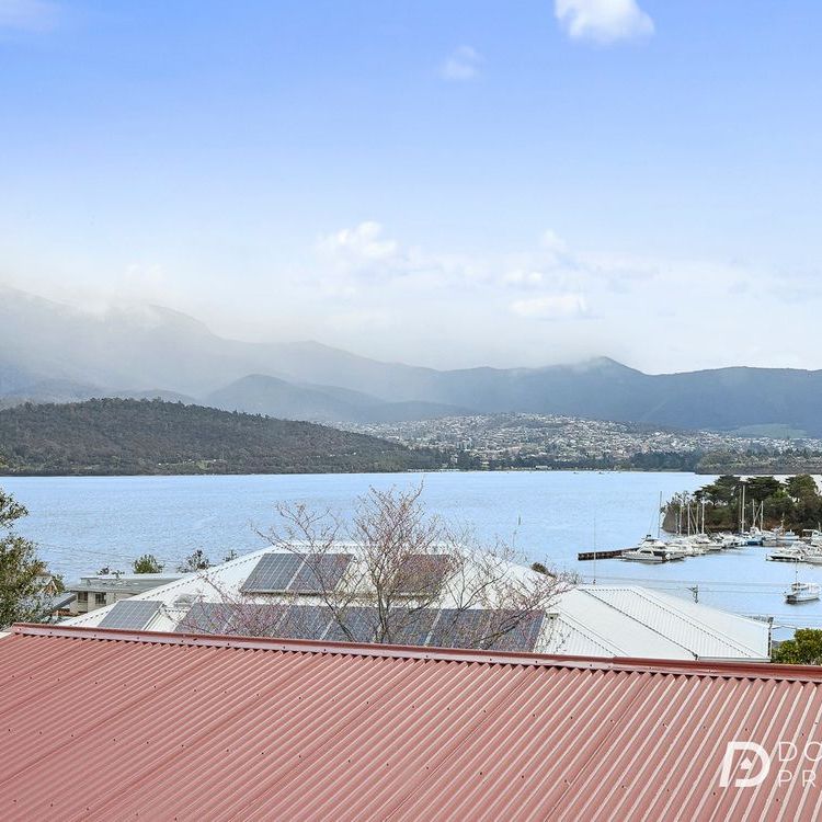 unit 2/3 sunnyside rd, lindisfarne tas 7015 - Photo 1