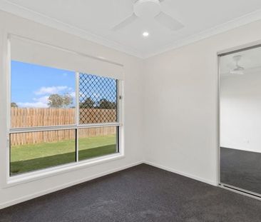 37 Daisy Street, Caboolture South - Photo 3
