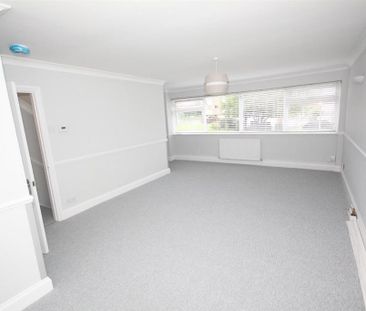 3 bedroom maisonette to rent - Photo 1