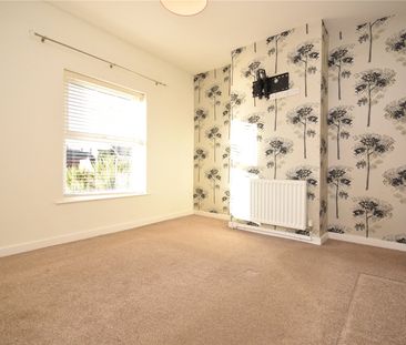 15, Spibey Lane, Rothwell, Leeds, West Yorkshire, LS26 0NW - Photo 1