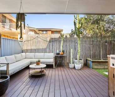 Oversized beachside townhouse - Photo 6