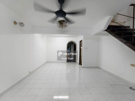 Permas Jaya double storey low cost for rent - Photo 2