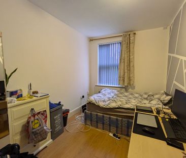 Harrington Drive Lenton, Nottingham - Photo 5