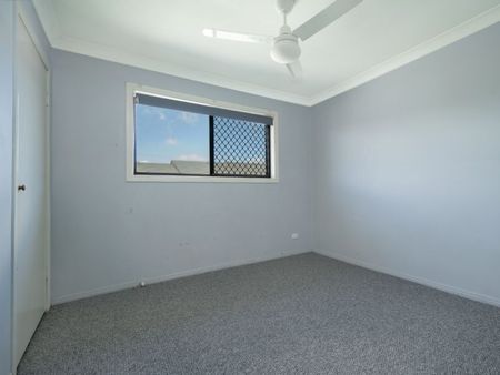 Spacious 2-storey 3 Bedroom Apartment in convenient location - Photo 5