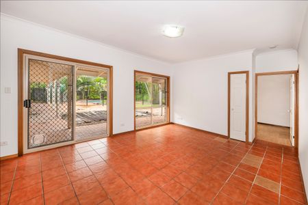 17 Parkview Place, Bridgeman Downs QLD 4035 - House For Rent | Domain - Photo 2