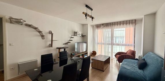 Apartment - Photo 2