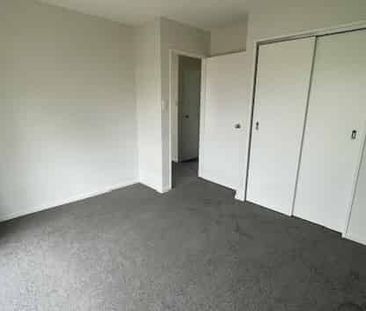 2 Bedroom Cozy Unit in Central Ranui - Photo 4