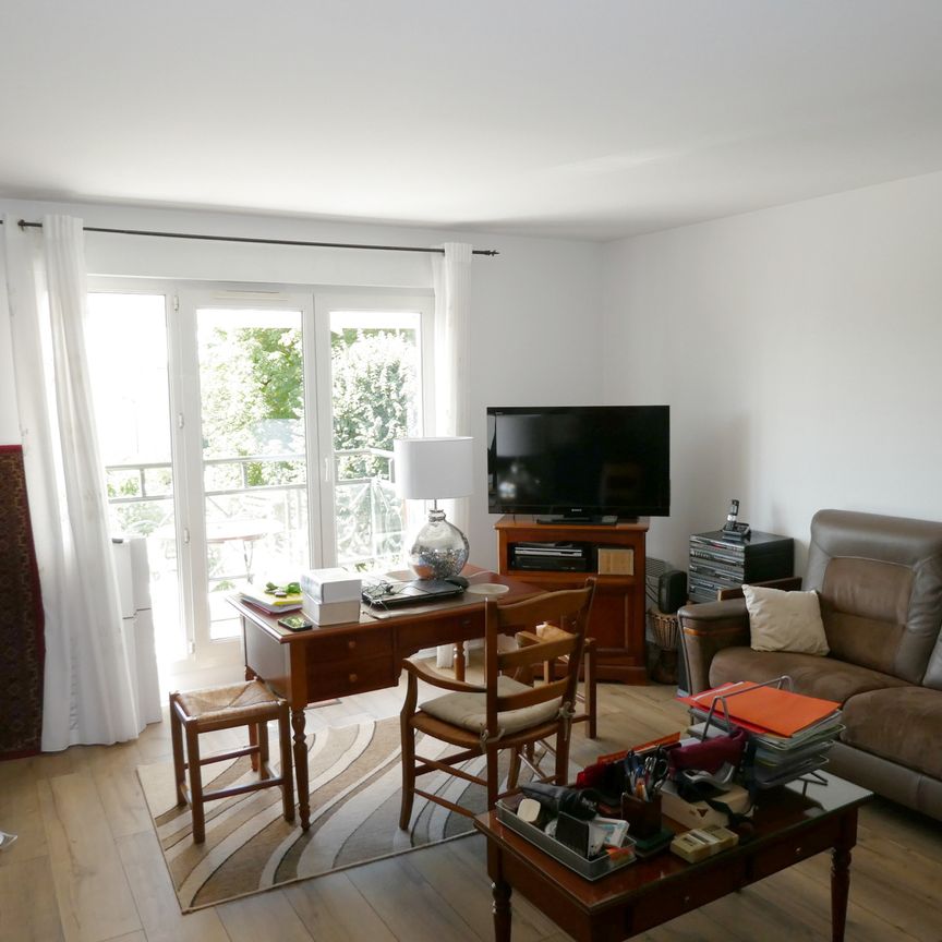 Location Appartement 4 pièces 81m² AVON 77210 - Photo 1