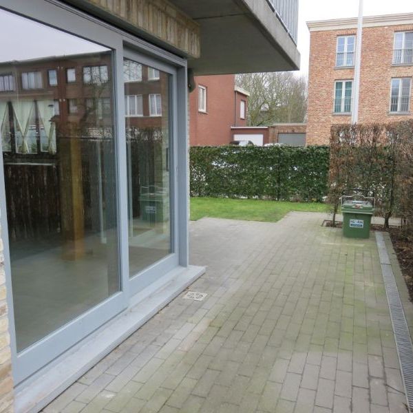 Gelijkvloers appartement met 1 slaapkamer en tuin - Photo 1