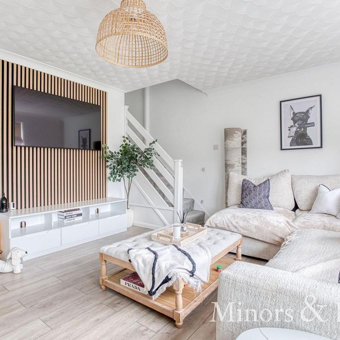 3 bedroom semi-detached house to rent - Photo 1