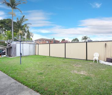 Granny Flat/311A Robert Rd, Greenacre NSW 2190 - House For Rent | D... - Photo 3
