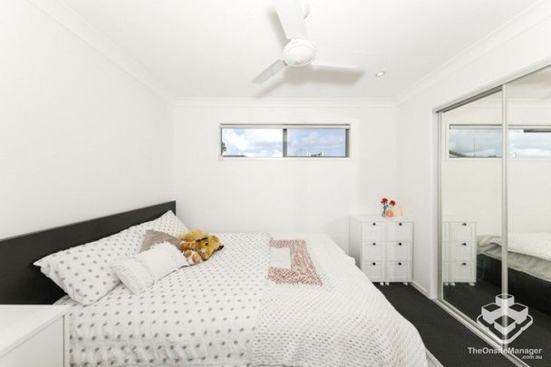 GREAT LOCATION + MODERN STYLE HOME - Photo 1