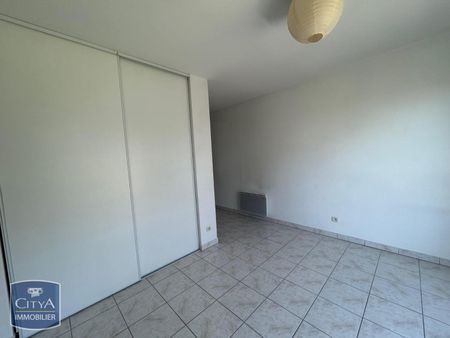 Location Appartement 1 pièce 27m² NIORT 79000 - Photo 4