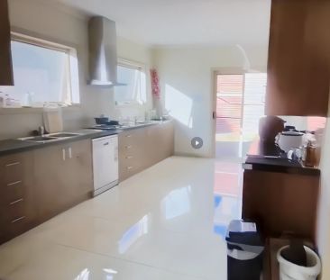 Single Room - Photo 3