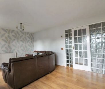 Hoylake Close, Murdishaw, Runcorn, WA7 6DU - Photo 4