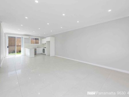 Modern 3 Bedroom Villa In Desirable Location - Photo 5