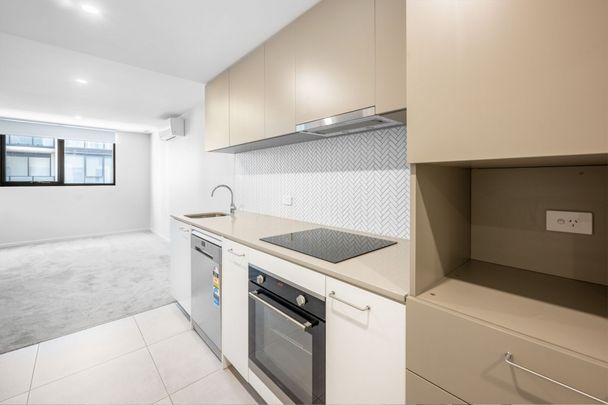 415/34 Oakden Street, Greenway - Photo 1