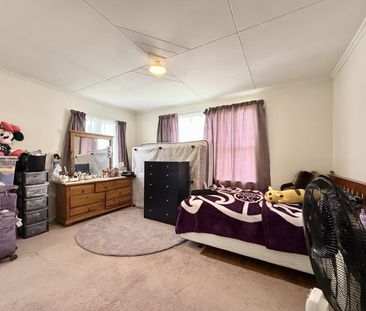 Stunning 4 Bedroom in Ebdentown - Photo 5