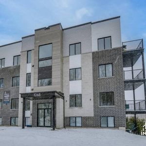 Grand 5 1/2 - Photo 2