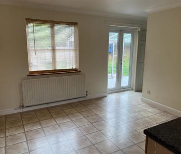 4 bedroom house to rent - Photo 3