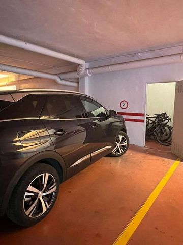 Luxury Apartment for rent in Marbella Del Este, Spain - Photo 3