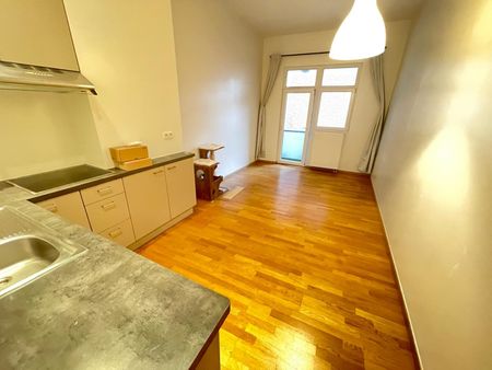 APPARTEMENT - Photo 3