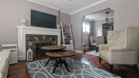 For Lease - 342 Whitmore Avenue, Toronto, Ontario - Photo 5